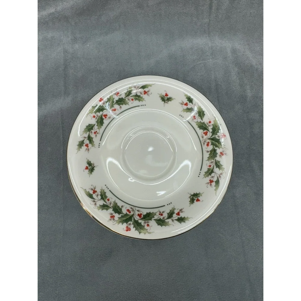 4 - Holly Yuletide Japan Small Salad Dessert Plates Christmas Holiday 6